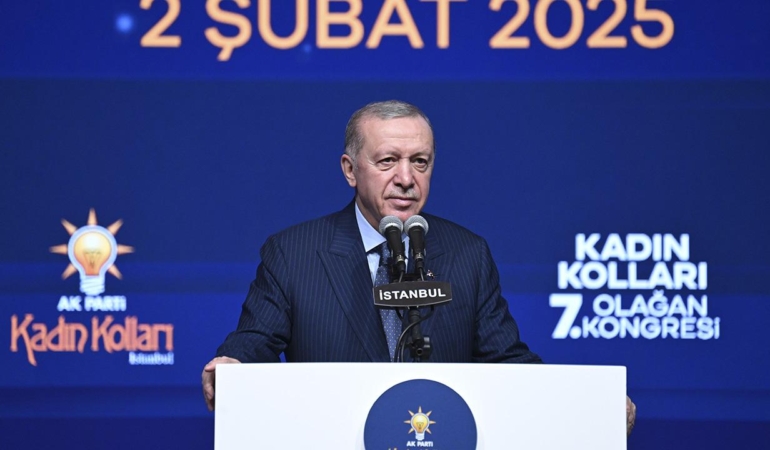 AK Parti İstanbul Kongresi’nde Değişim Rüzgarı