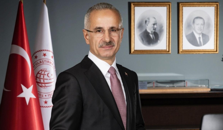 Bakan Uraloğlu’ndan Ulaştırma ve Teknoloji Müjdesi