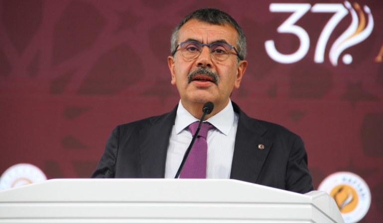 Eğitimde Değişim: Tekin’den Kritik Açıklamalar