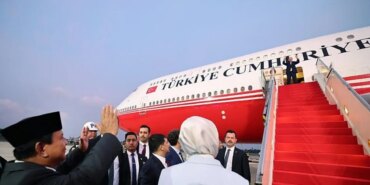baskan-erdogan-endonezyadan-ayrildi-1739372193482.jpeg