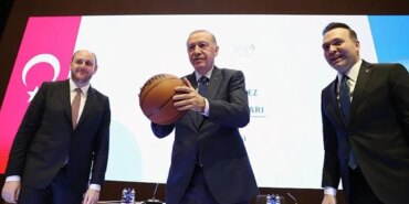 baskan-erdogana-basketli-dogum-gunu-surprizi-1740516031429.jpeg