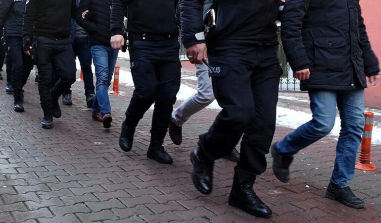 FETÖ’ye Yönelik TUS Operasyonunda 17 Gözaltı!