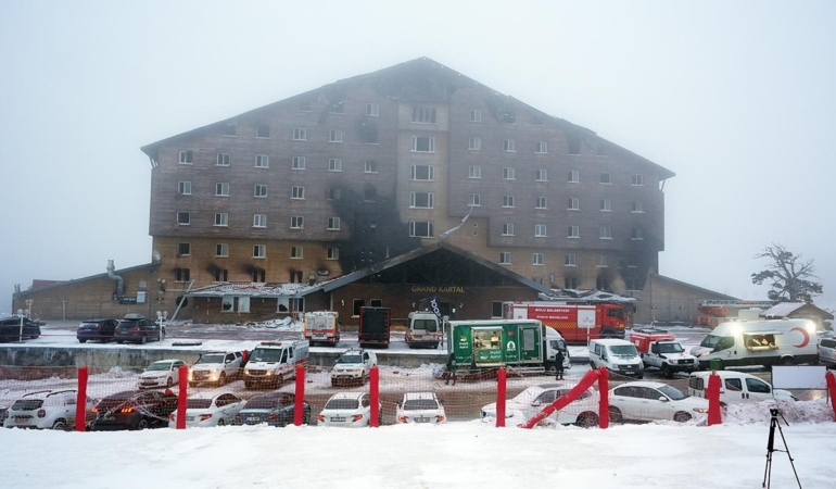Grand Kartal Otel Kaçak Değil, Açıklama Geldi!