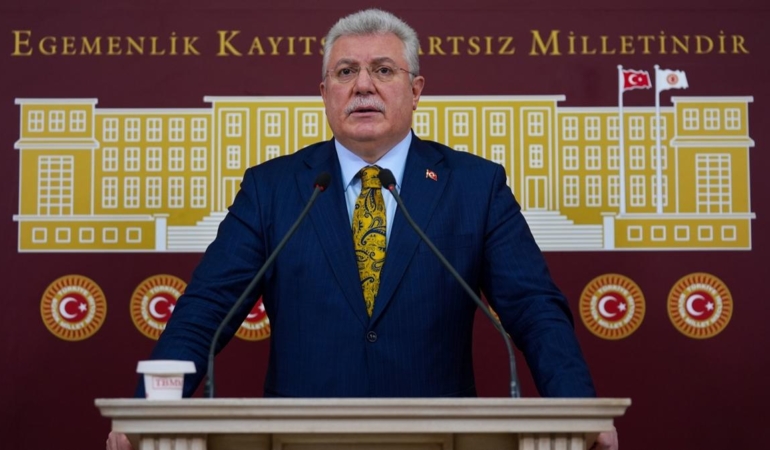 AK Partili Akbaşoğlu'ndan TÜSİAD'a tepki: Önce kötü sicillerini temizlesinler