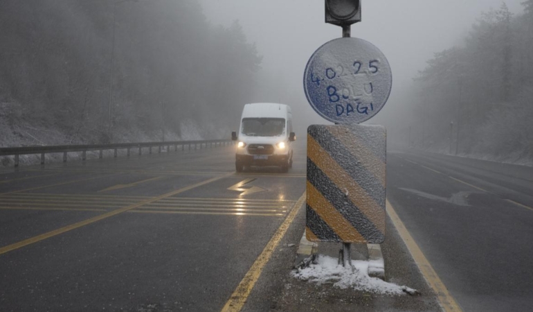 Bolu Dağı’nda Zincirleme Kaza: Otoyol Kapandı!