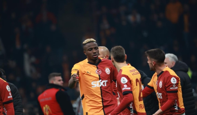 Galatasaray, Fenerbahçe ile 0-0 Beraber Kaldı!