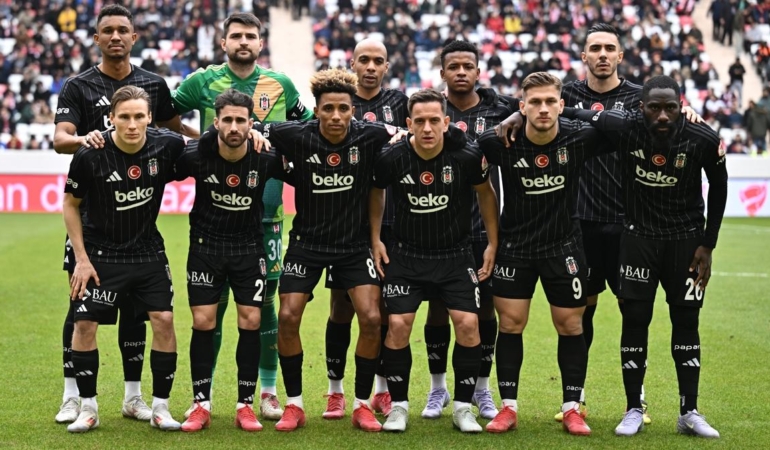 Süper Kupa’da Beşiktaş’a Sakatlık Şoku!