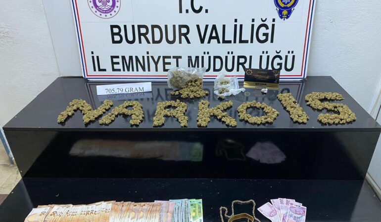 Burdur’da Uyuşturucu Operasyonu: Tutuklama!