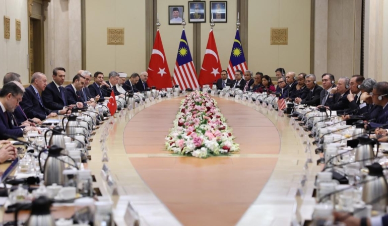 Cumhurbaşkanı Erdoğan: Malezya'nın kalbimizde müstesna bir yeri bulunuyor