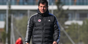emre-belozoglu-kasimpasa-363_2-41.jpg