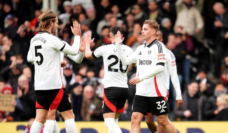 Fulham, Nottingham’ı 2-1 ile geçerek yükseldi!
