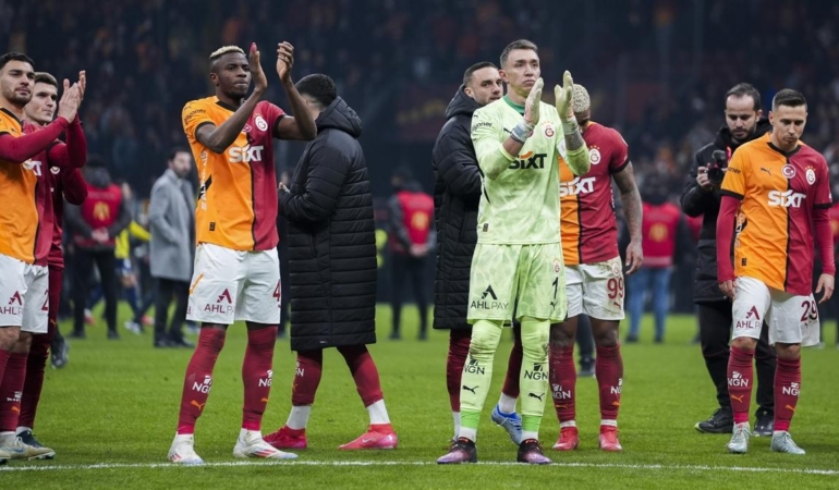 Galatasaray-Fenerbahçe Derbisi 0-0 Beraberlikle Sonuçlandı