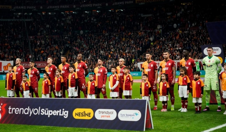 Galatasaray-Fenerbahçe Derbisi Öncesi Heyecan Tavan!