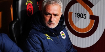 galatasaraydan-mourinho-h-414_2-41.jpg