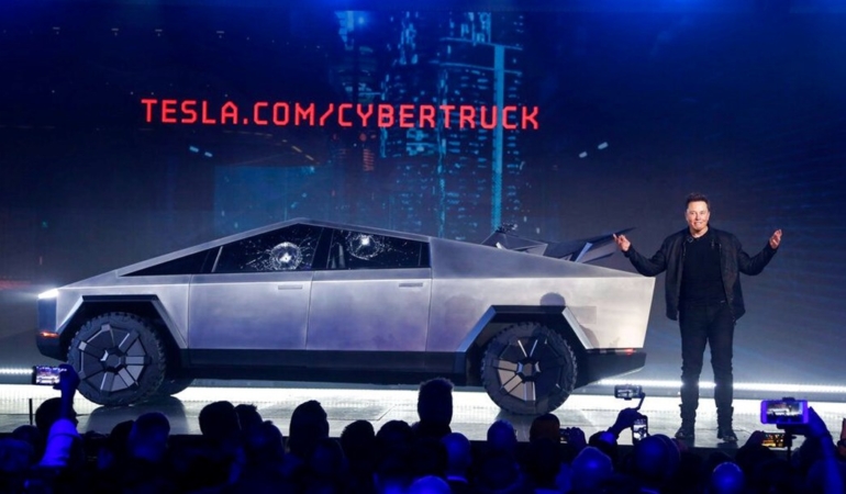 Elon Musk’tan 400 Milyon Dolarlık Zırhlı Tesla Hamlesi!