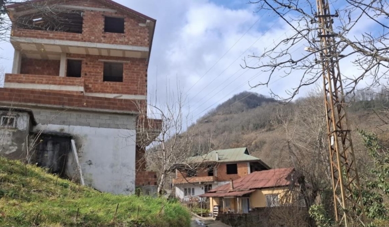Merkez Mahallesi’nde Heyelan Sonrası İncelemeler