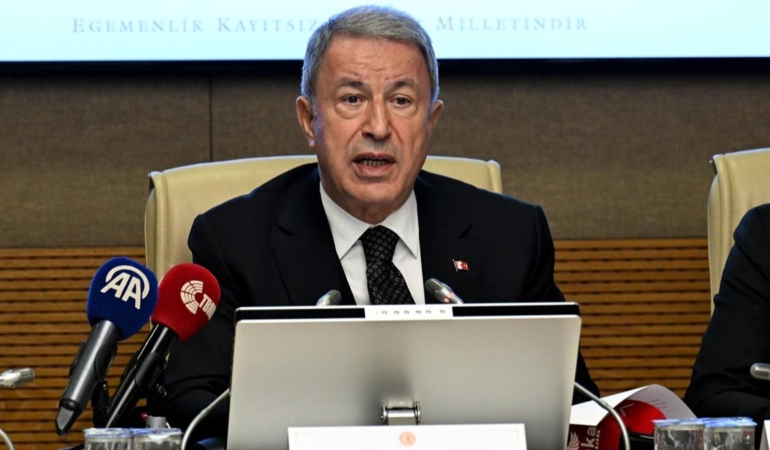 Hulusi Akar: Savunma sektörü, ulusal güvenliğin bu yaşam hatlarını güvence altına almada öncü olmalı