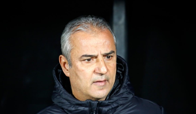 İsmail Kartal’la Persepolis Zirveye Yükseldi!