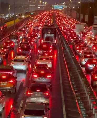 istanbulda-trafik-kilit-y-904_2-41.jpg