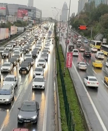 istanbulda-trafik-yogunlu-652_2-41.jpg