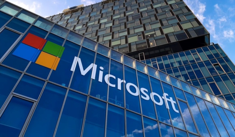 Microsoft, Reklamlı Ücretsiz Office Sürümünü Test Ediyor