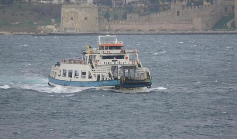 Gökçeada Feribot Seferleri Hava Nedeniyle İptal!