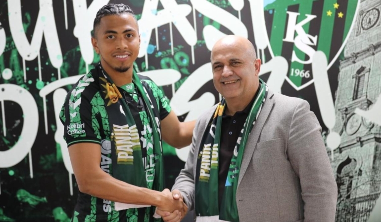 Kocaelispor, Rivas ile 2,5 Yıllık Sözleşme İmzaladı!