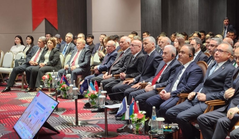 Türk Dünyası Kurultayı Semerkand’da Başladı!