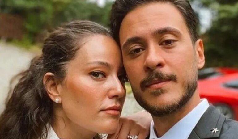 Pelin Akil ve Anıl Altan’dan Boşanma İddiaları!