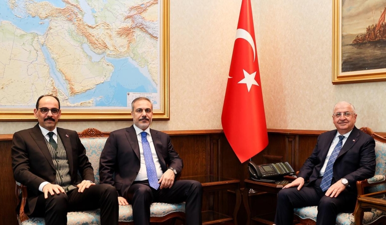 Fidan, Suriye’de Kritik Temaslar İçin Şam’da