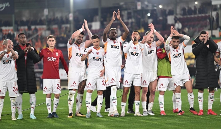 Galatasaray, Antalyaspor’la Şampiyonluk Peşinde!