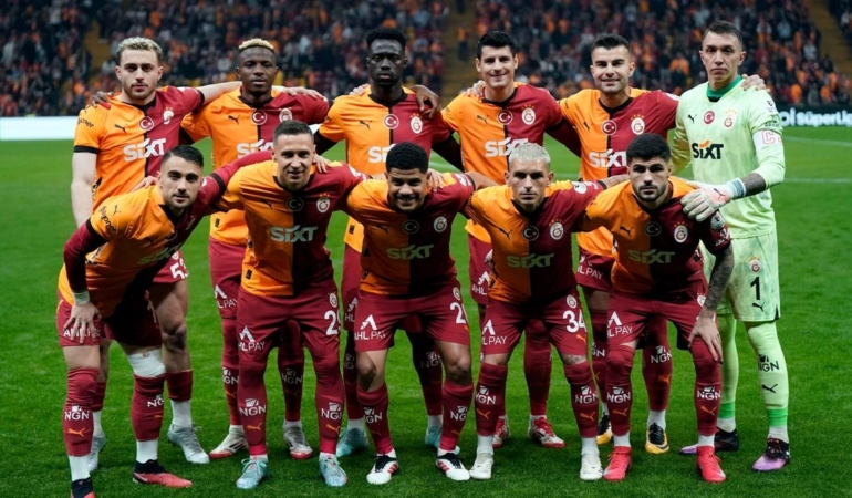 Galatasaray’dan Milli Takıma 13 Futbolcu!