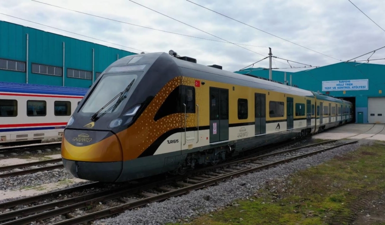 Gaziantep’e Yerli Banliyö Treni Geliyor!