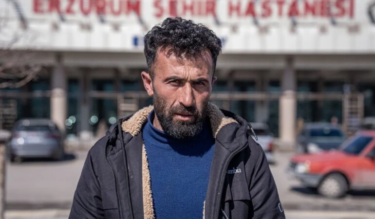 Başını Köpeklerin Isırdığı Çocuk Yoğun Bakımda!