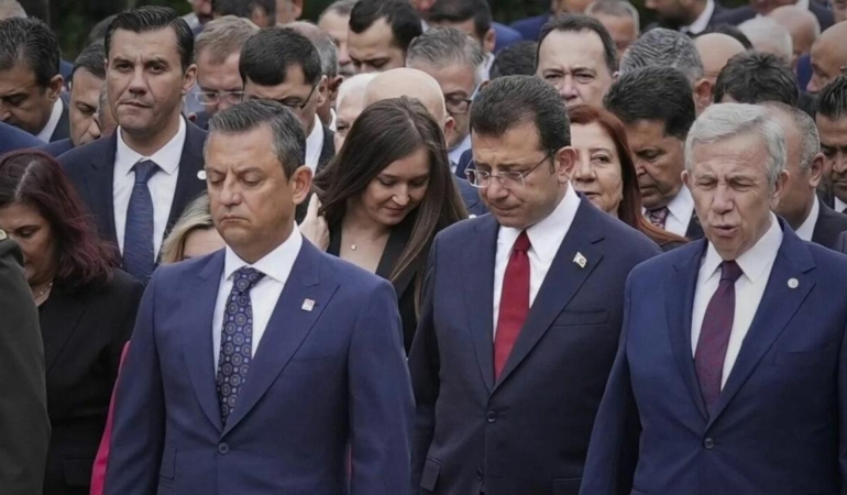 Mansur Yavaş geri adım atmıyor! Özel ve İmamoğlu'na "adaylık" mesajı