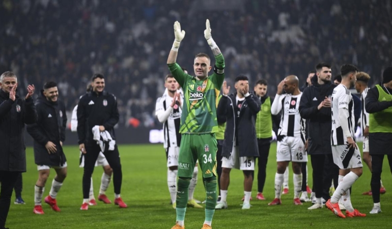 Mert Günok’tan Beşiktaş Taraftarına Özür!