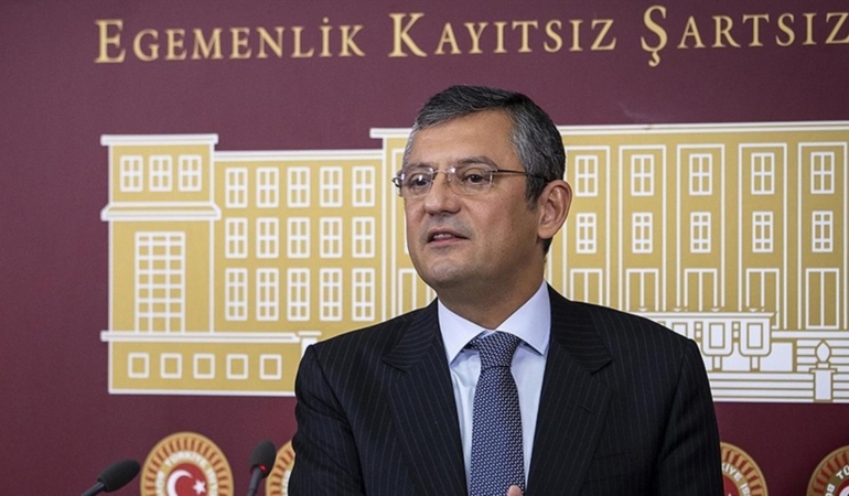 Özgür Özel’in 2023 Kehaneti Gündem Oldu!