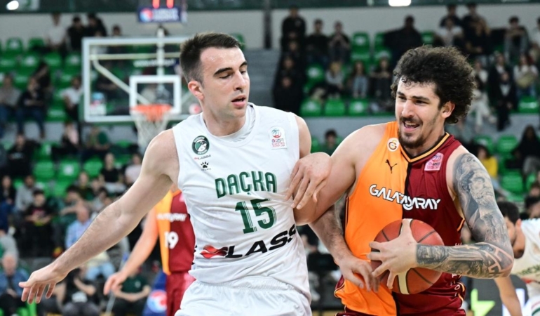 Darüşşafaka, Galatasaray’ı Yenerek Üst Üste Kazandı!