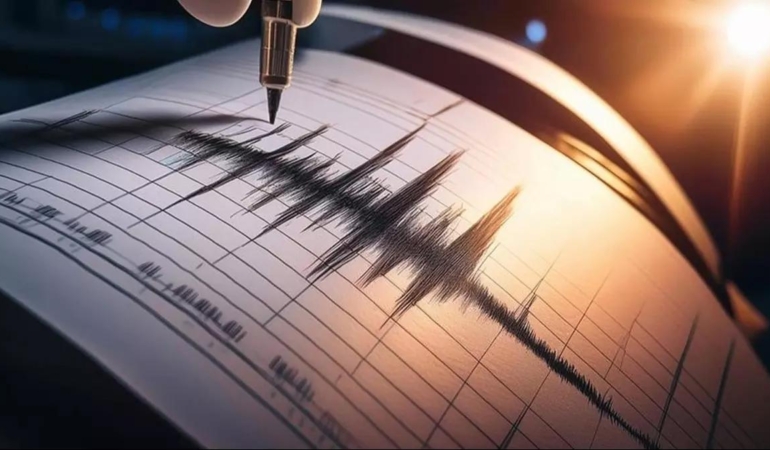 İstanbul’da 4,3 Büyüklüğünde Deprem Meydana Geldi!