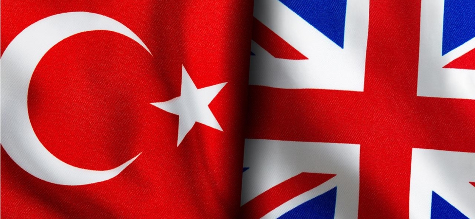 turkiye-ingiltere-bayrak-1486659.jpg