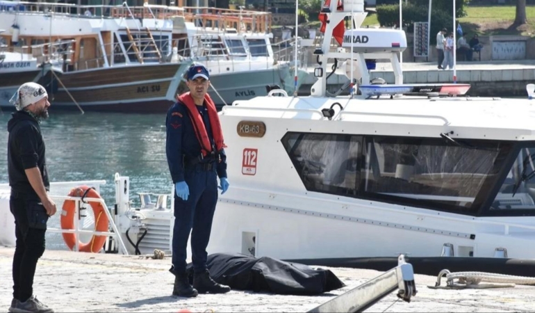 Denizde Bulunan Erkek Cesedi Şok Yarattı!