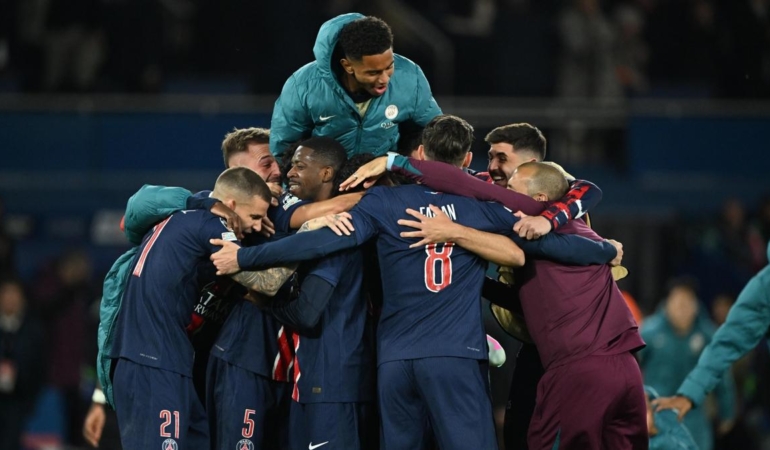 PSG, Arsenal’ı Geçip Finale Yükseldi!