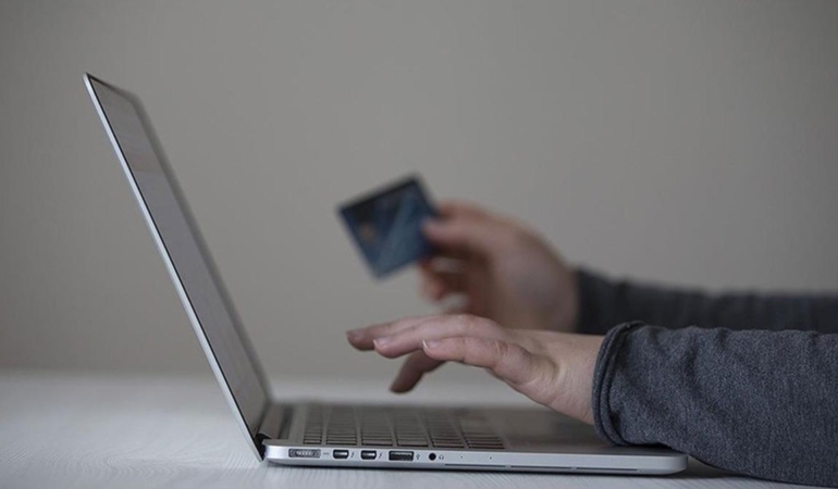 Türkiye’de E-Ticaret Hacmi Yüzde 61,7 Arttı!