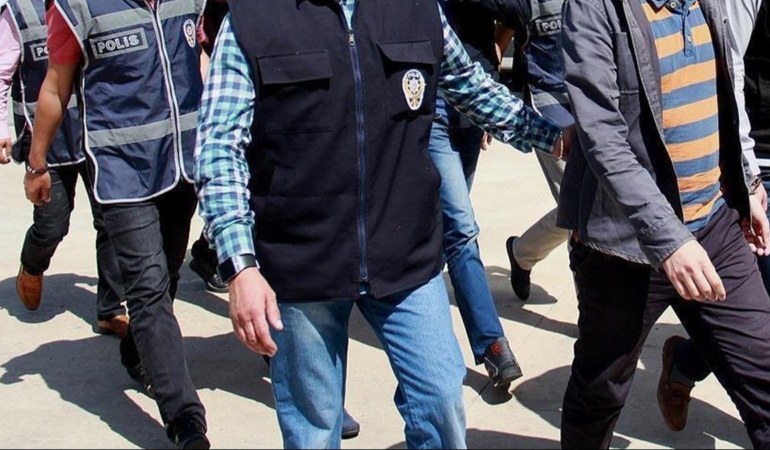 İstanbul’da Suç Örgütüne Büyük Darbe: 22 Zanlı Yakalandı