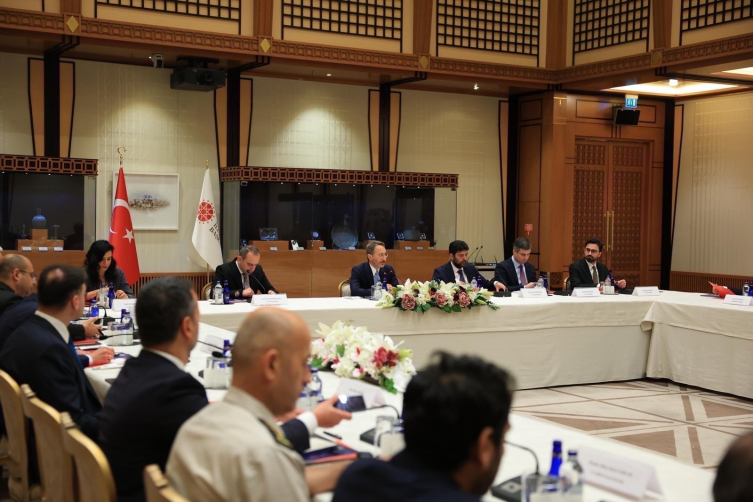 Fahrettin Altun: Kamu iletişiminde sorumluluk bilinciyle çalışmaya devam edeceğiz