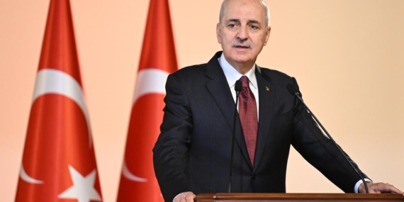 numan-kurtulmusaa-2381810.jpg