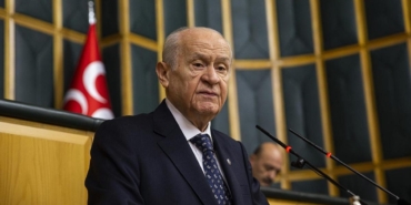 bahceli-kardeslik-turkusu-590_2-41.jpg