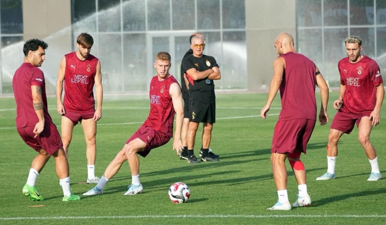 Galatasaray Sezon Hazırlıklarına Devam Ediyor!