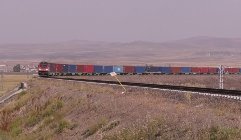 Bakü-Tiflis-Kars Hattı ile Yük Taşımacılığı Atağa Geçti