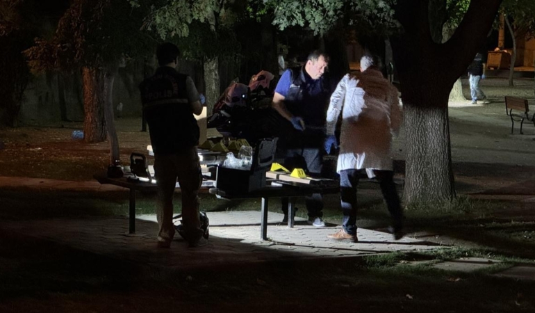 Kumlubel Parkı’nda Silahlı Kavga: 1 Ölü, 2 Yaralı!